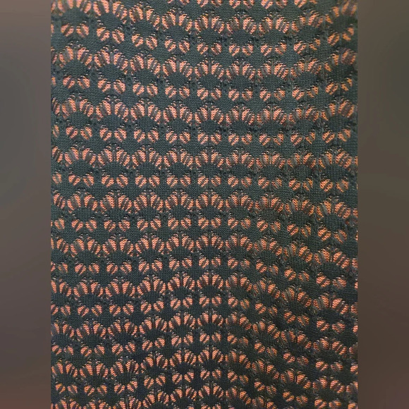 Soprano Black Red Sleeveless Bodycon dress - Picture 2 of 5